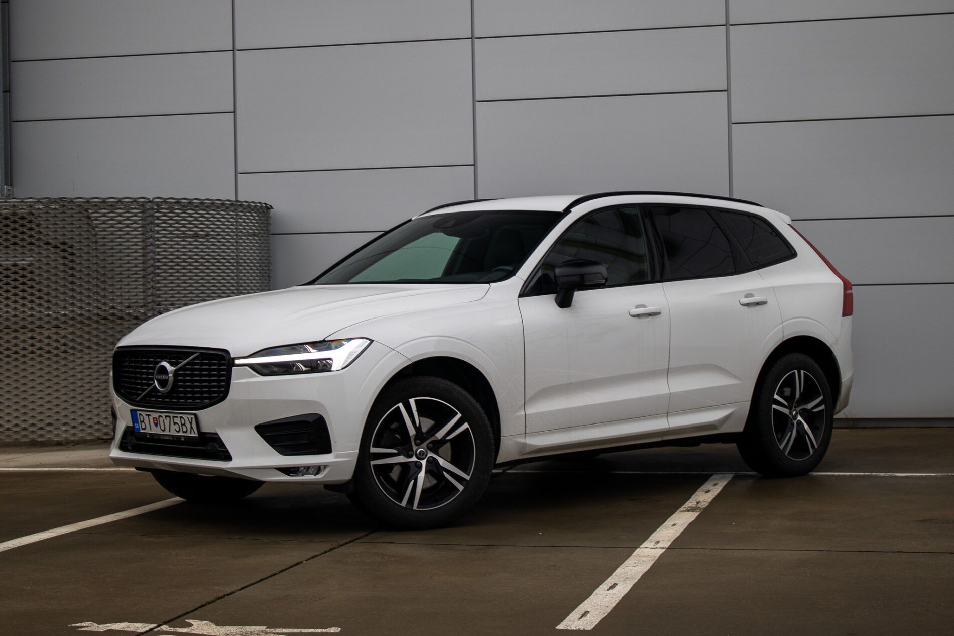 Volvo XC60 - fotka 2