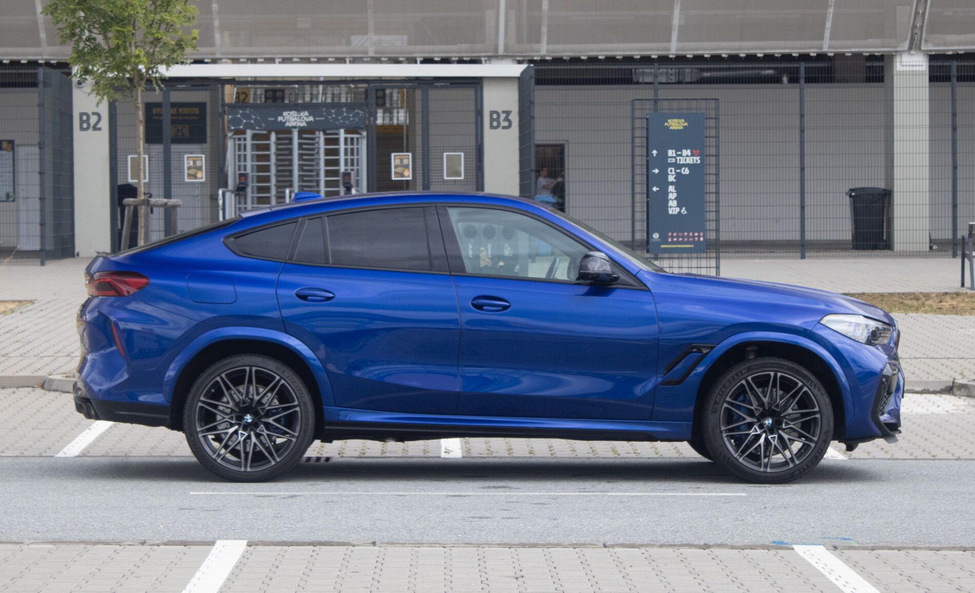 BMW, X6 M - fotka 4