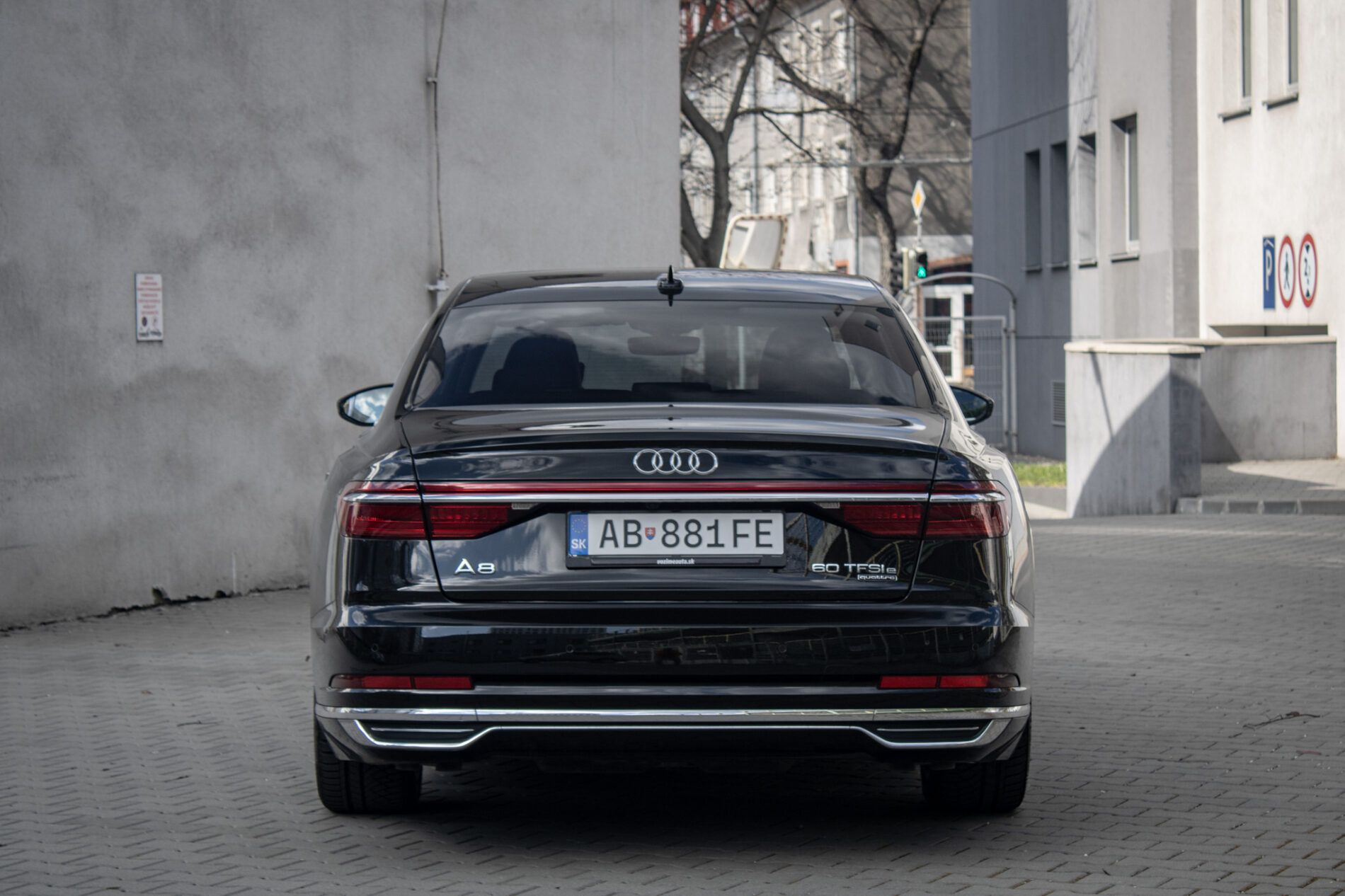 Audi A8 - fotka 6