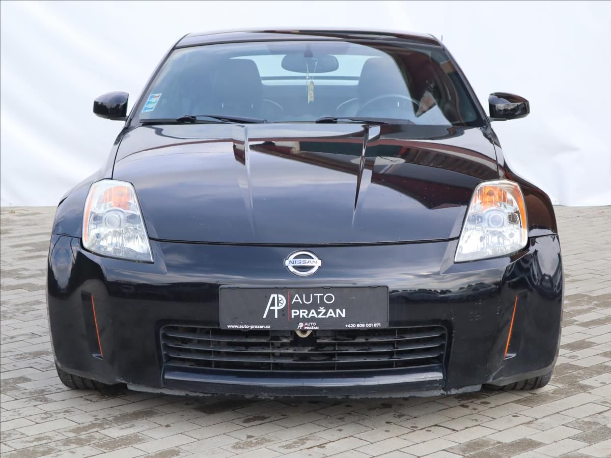 Nissan 350 Z, 3,5 Coupe VQ35DE Automat - fotka 2