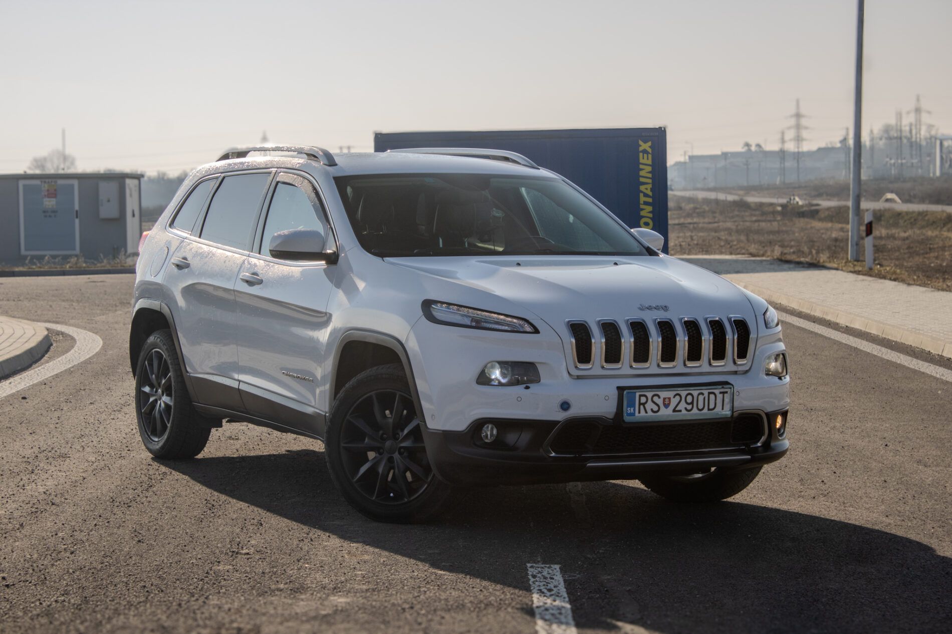 Jeep Cherokee - fotka 3