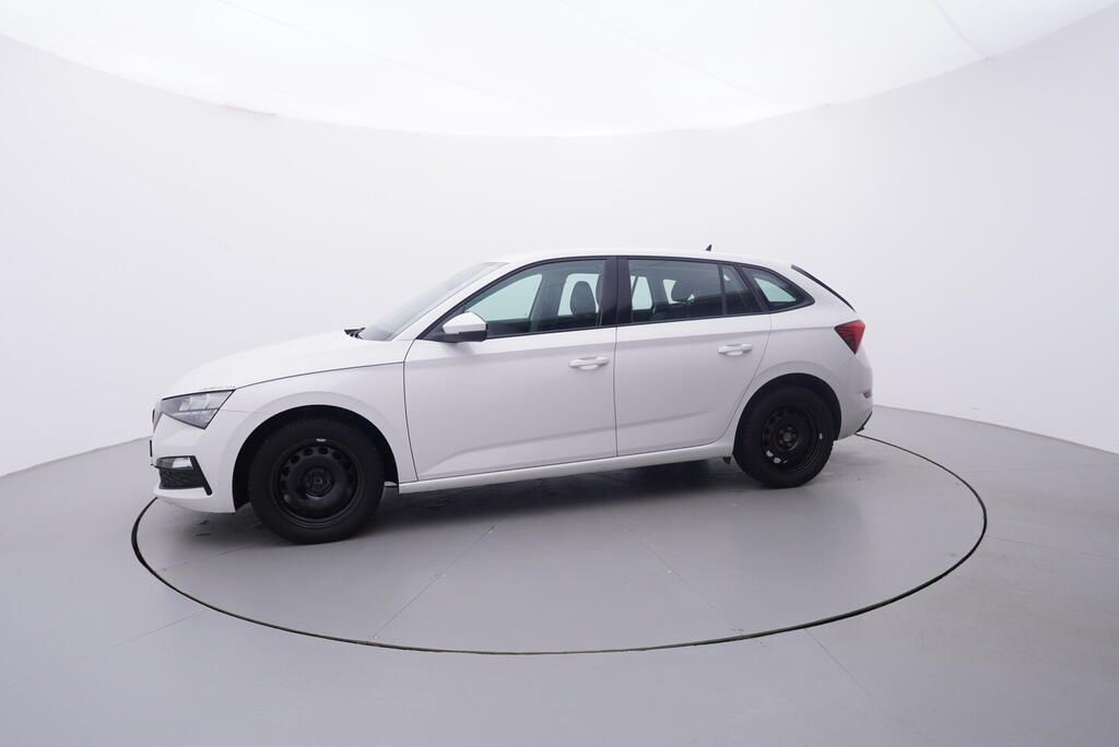 Škoda Scala, Ambition 1.0 TSI 70 kW - fotka 2
