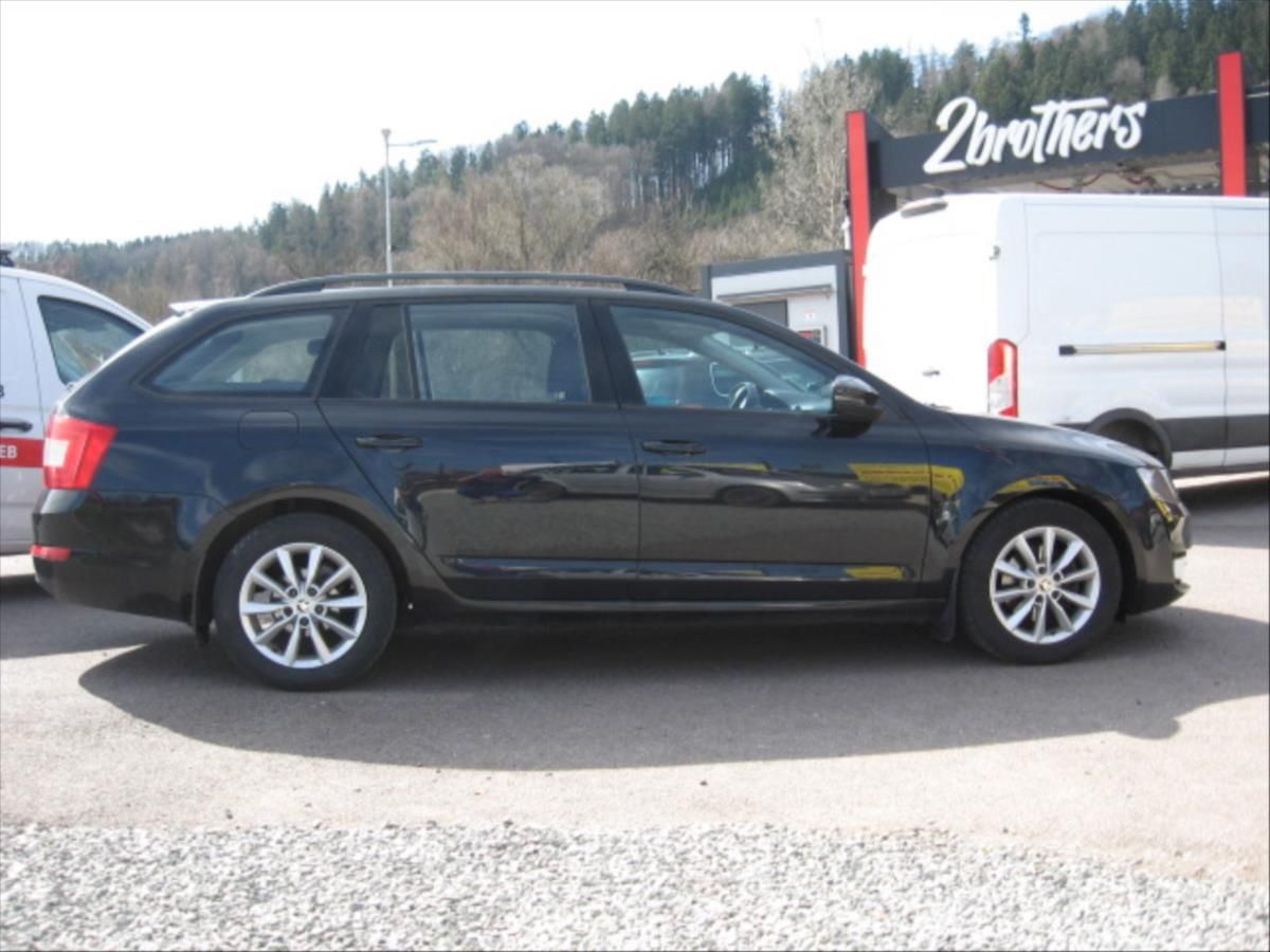 Škoda Octavia, 2,0 TDi 110 kW - fotka 5