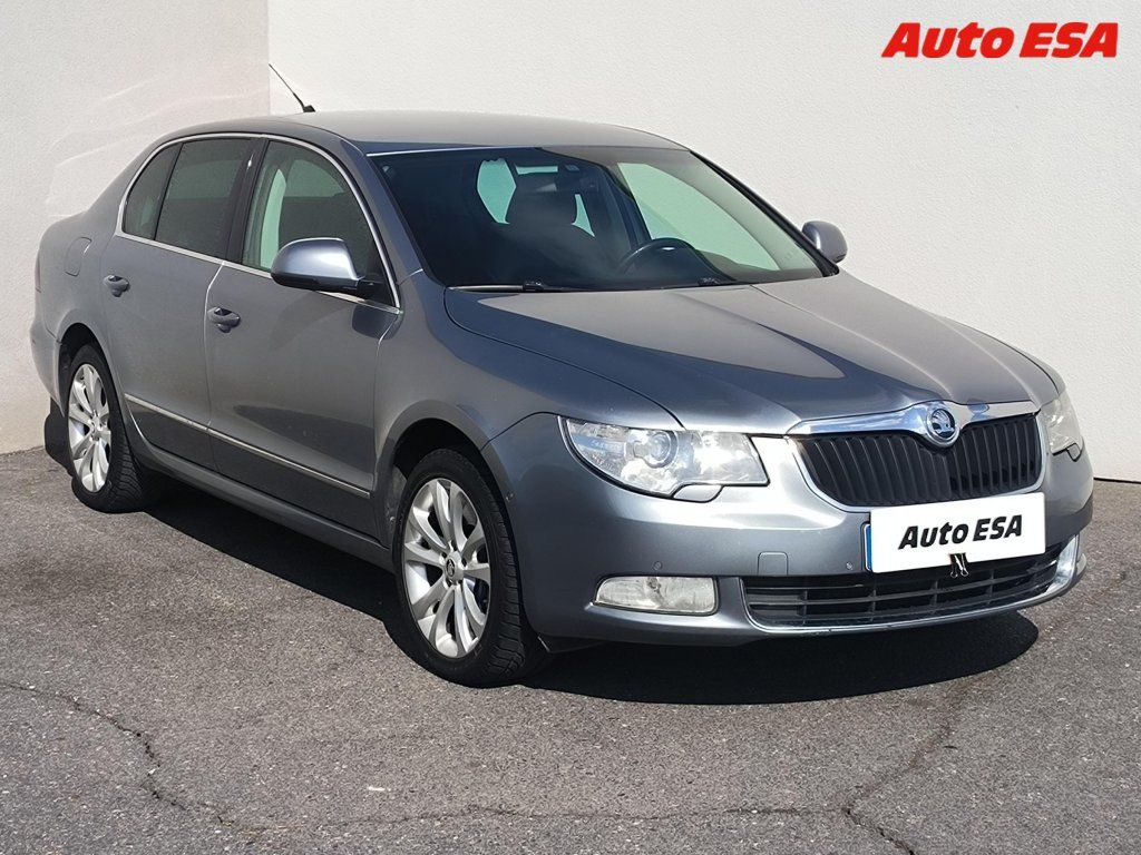 Škoda Superb, 3.6 FSi 4x4,Elegance,AT