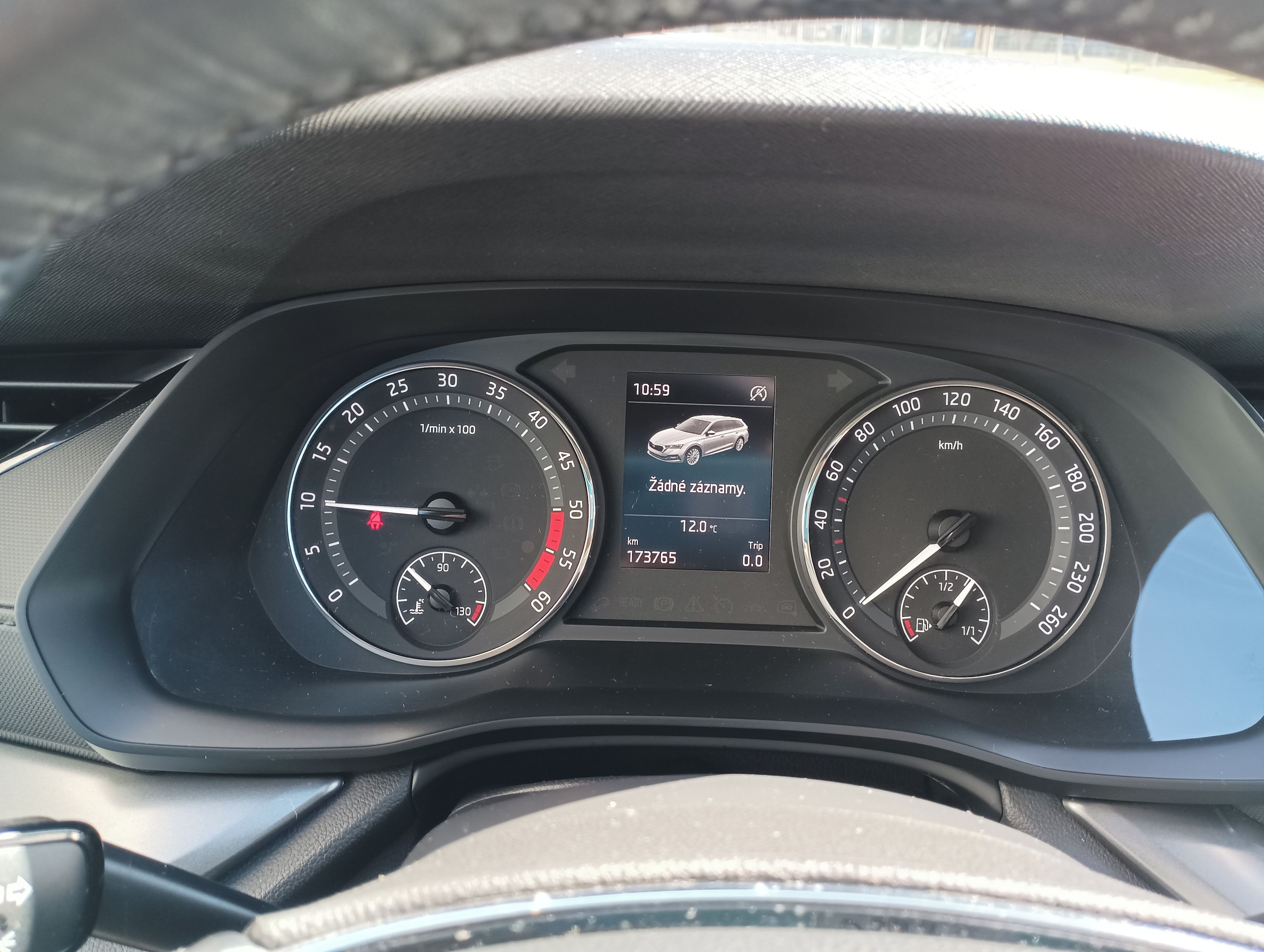 Škoda Octavia, 2.0tdi ambition 1majČR - fotka 6