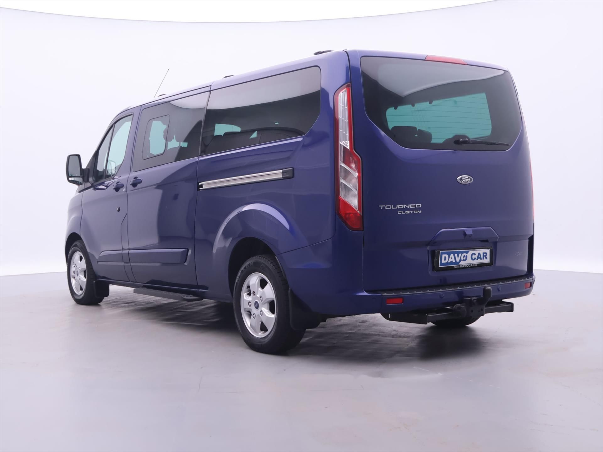 Ford Tourneo Custom, 2,0 TDCi 125 kW LWB CZ - fotka 5
