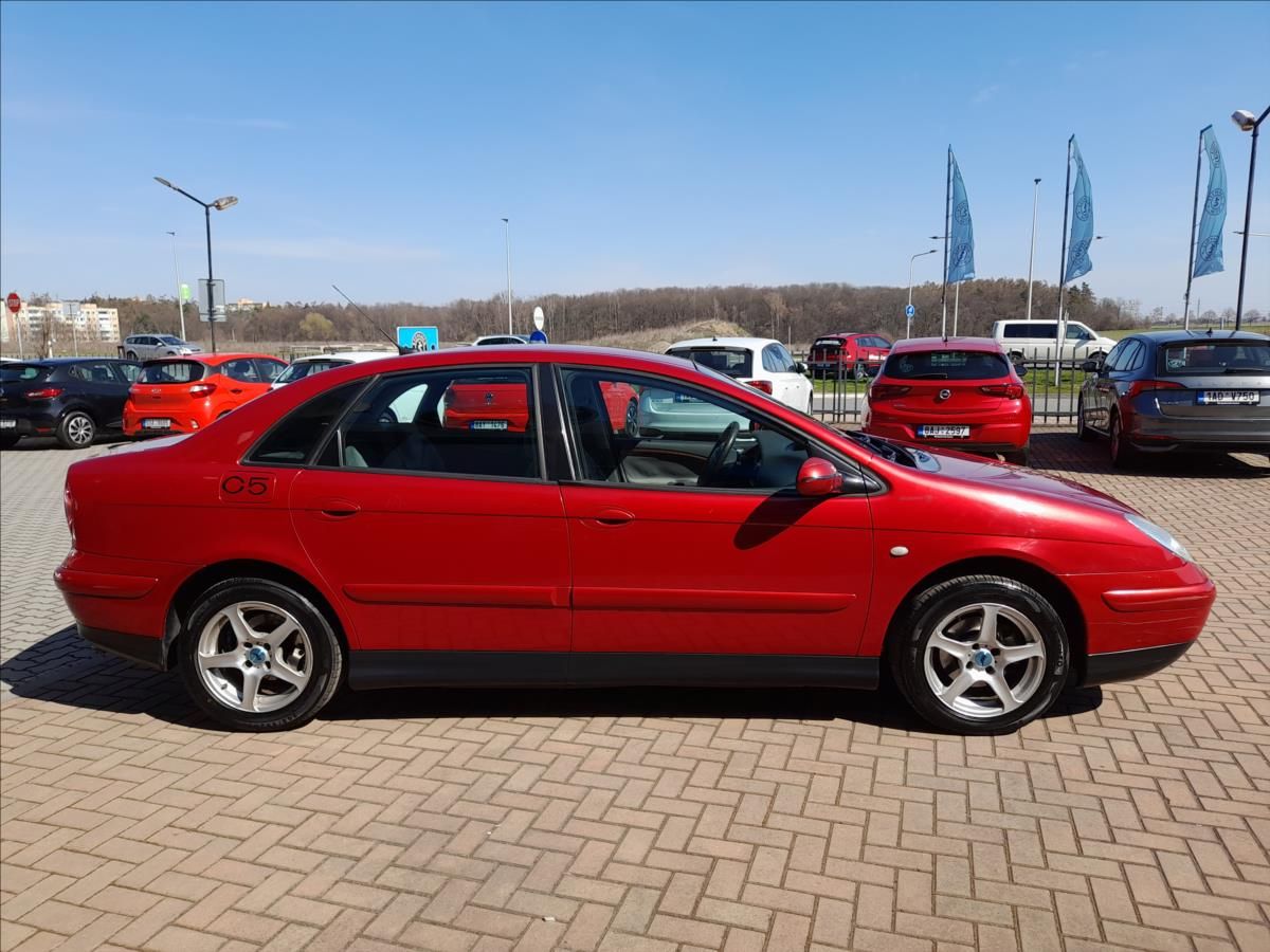 Citroën C5, 2,0 16V - fotka 5