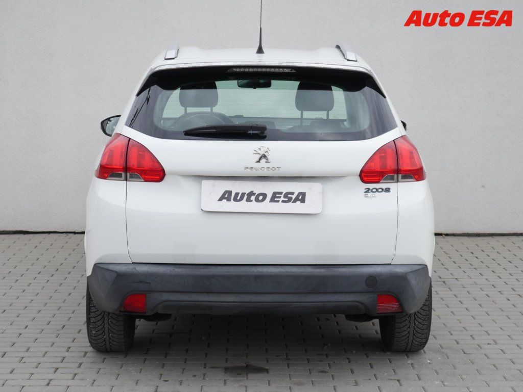 Peugeot 2008, 1.6 HDI,1.maj,ČR,AC,temp - fotka 5