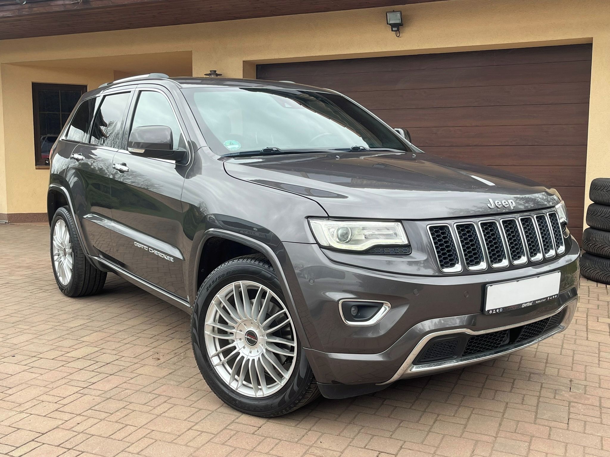Jeep Grand Cherokee, 3.0CRD Overland Panorama Měchy