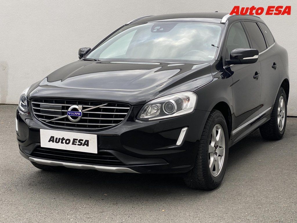 Volvo XC60, 2.0D,Summum,bixen,kůže - fotka 3