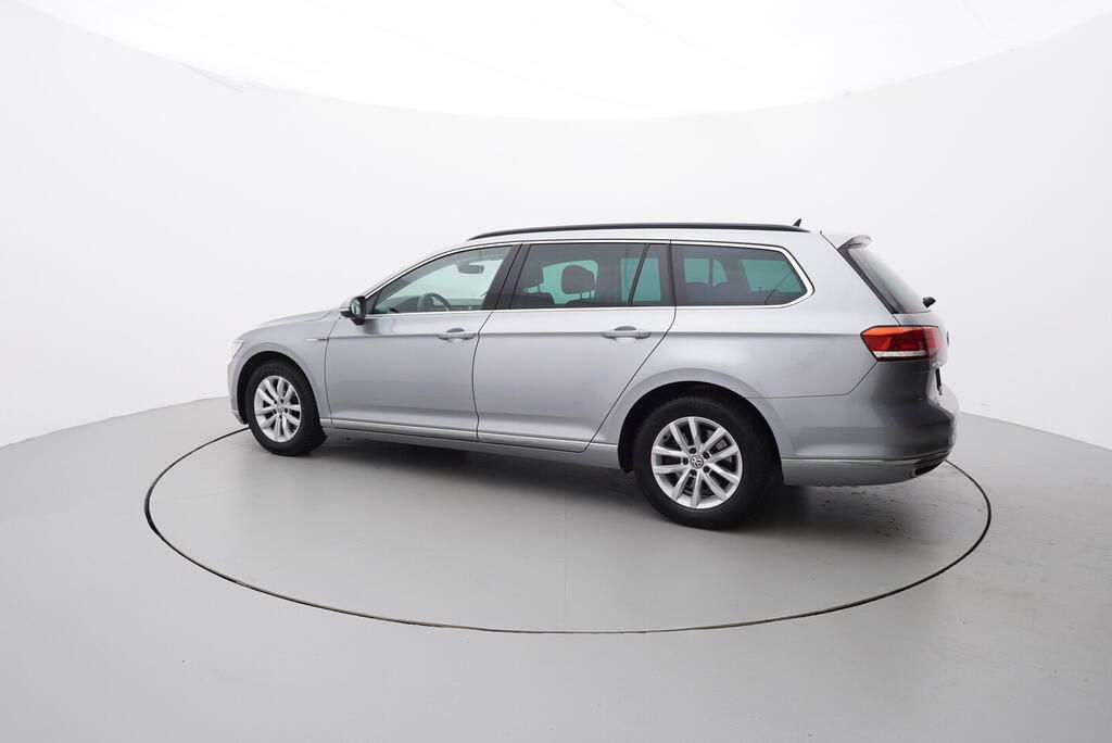 Volkswagen Passat Variant, 2.0 TDI 140 kW - fotka 3
