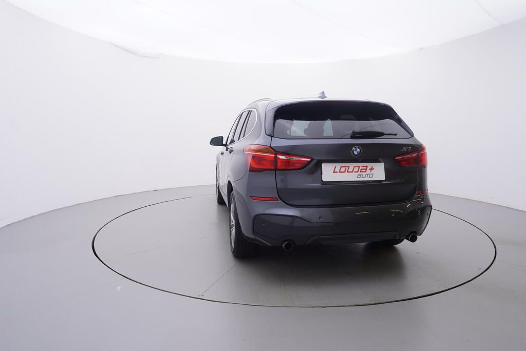 BMW X1, M sport 2.0 D 140 kW - fotka 4