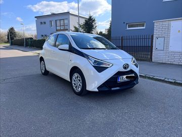 1.0vvt-i ČR 1.maj Servi.kn