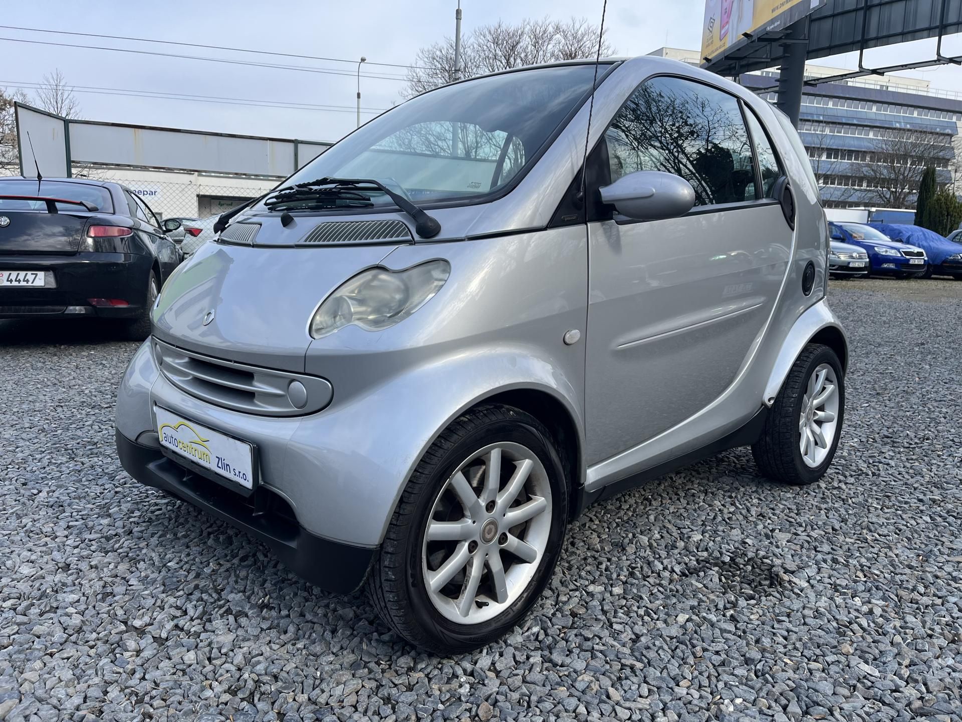 Smart Fortwo, 0,8 CDi 30 Kw AUT. - fotka 3