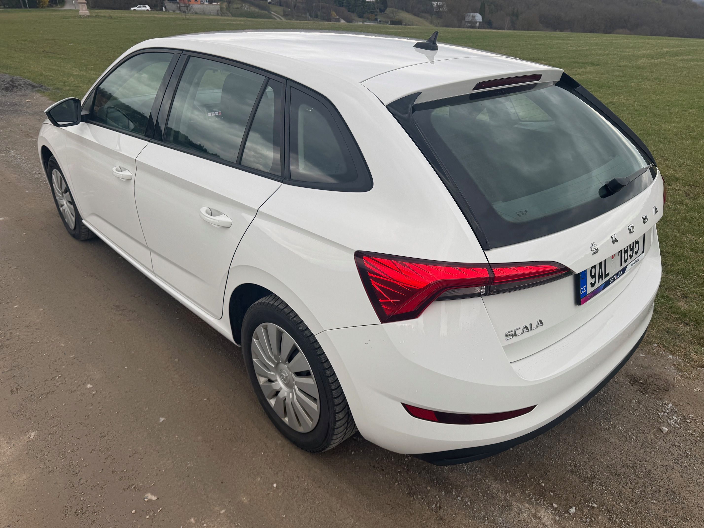 Škoda Scala, 1.0TSI AMBITION LED KOUPENO ČR - fotka 4
