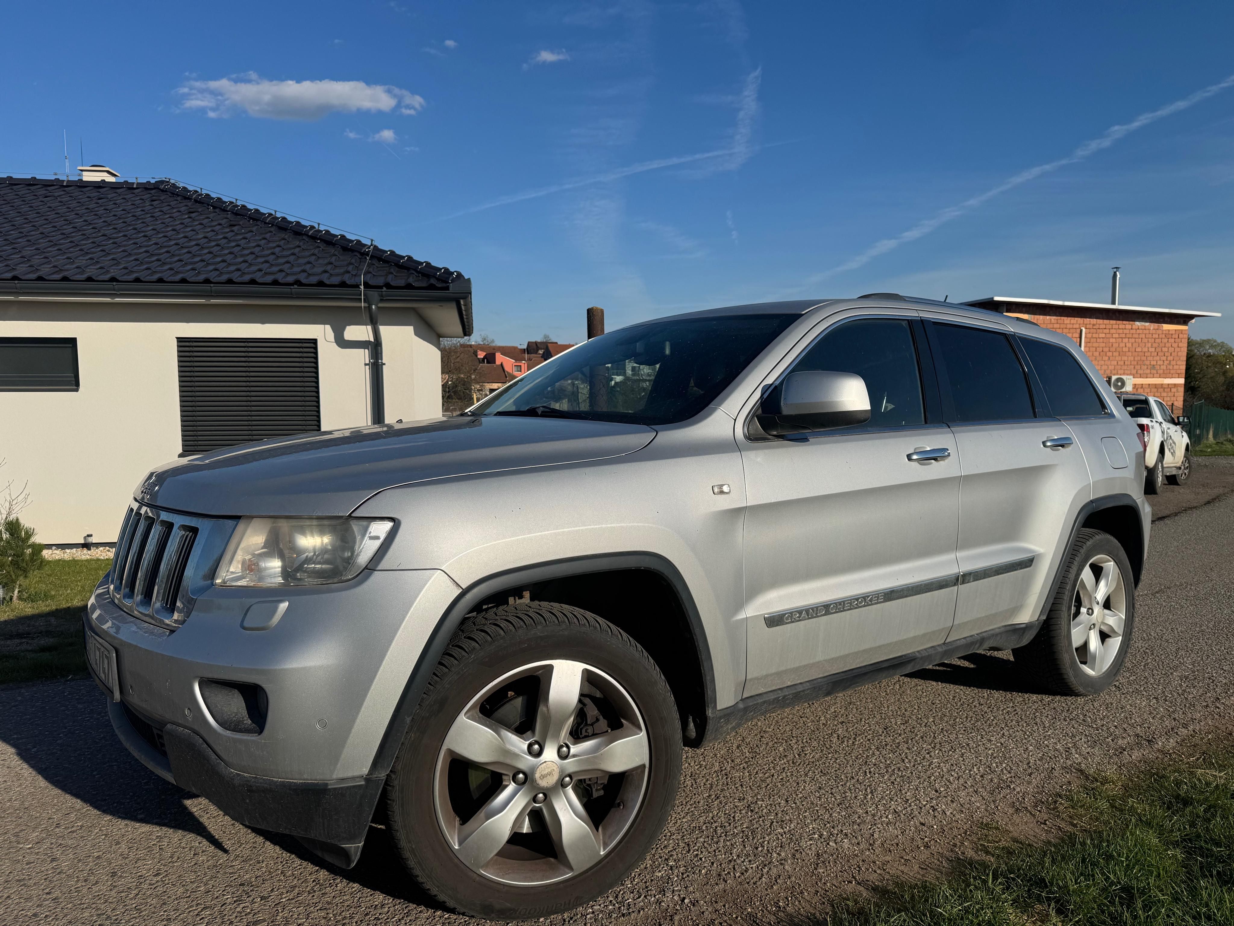 Jeep Grand Cherokee, Jeep  3.0 KŮŽE AUTOMAT4x4 - fotka 6