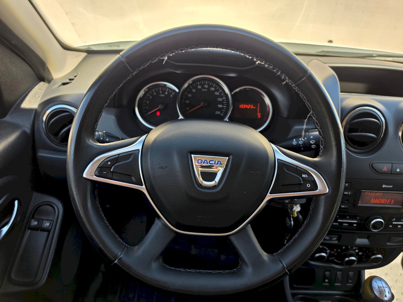 Dacia Duster, 1,6 SCe 84kW Arctica - fotka 6