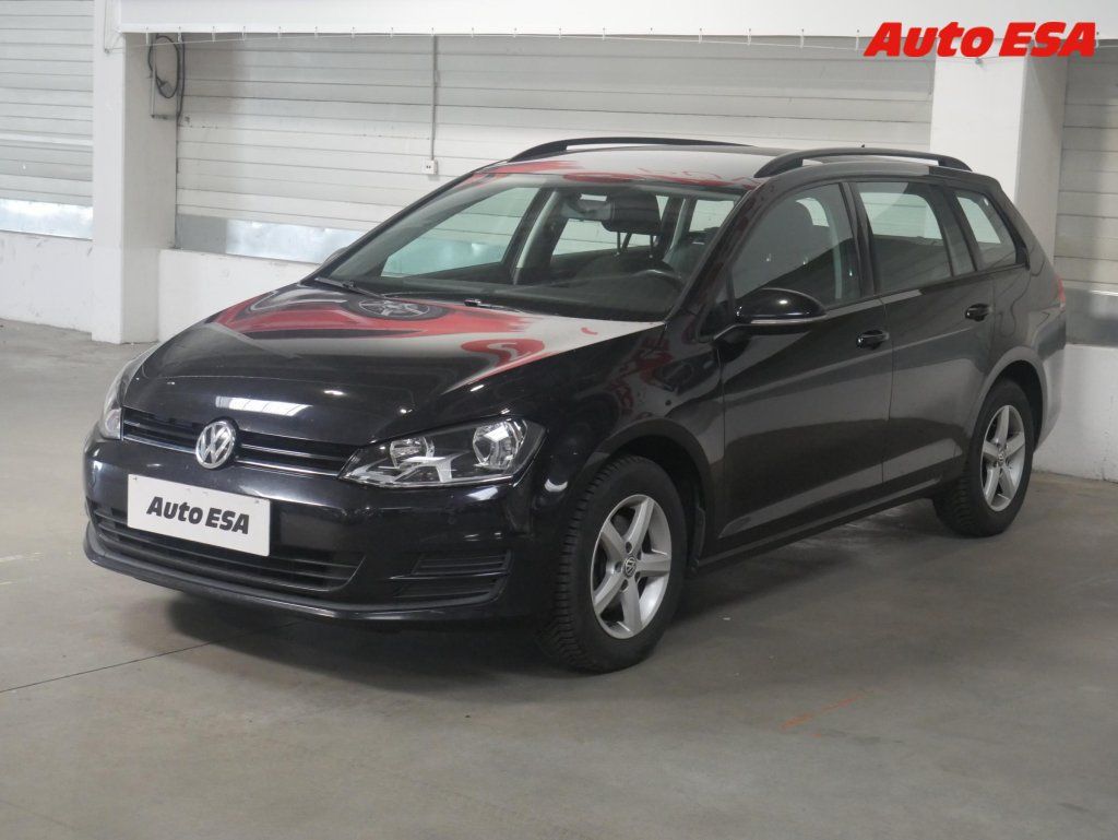 Volkswagen Golf, 1.6.,AC,výhřev sed - fotka 3