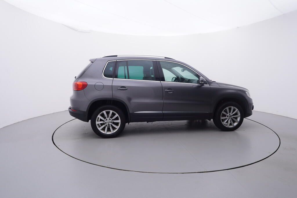 Volkswagen Tiguan, Highline 2.0 TDI 130 kW - fotka 6