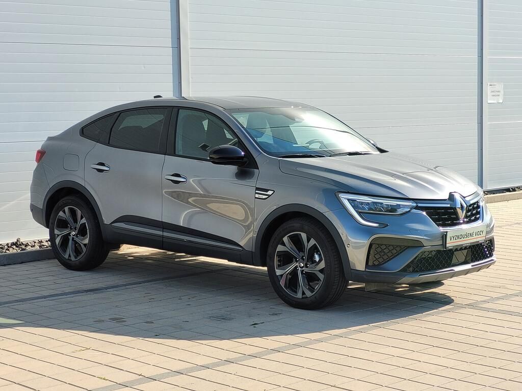 Renault Arkana, R.S. Line mild hybrid 140 EDC - fotka 2
