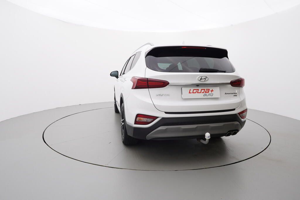 Hyundai Santa Fe, Premium Luxury 2.2 147 kW - fotka 4