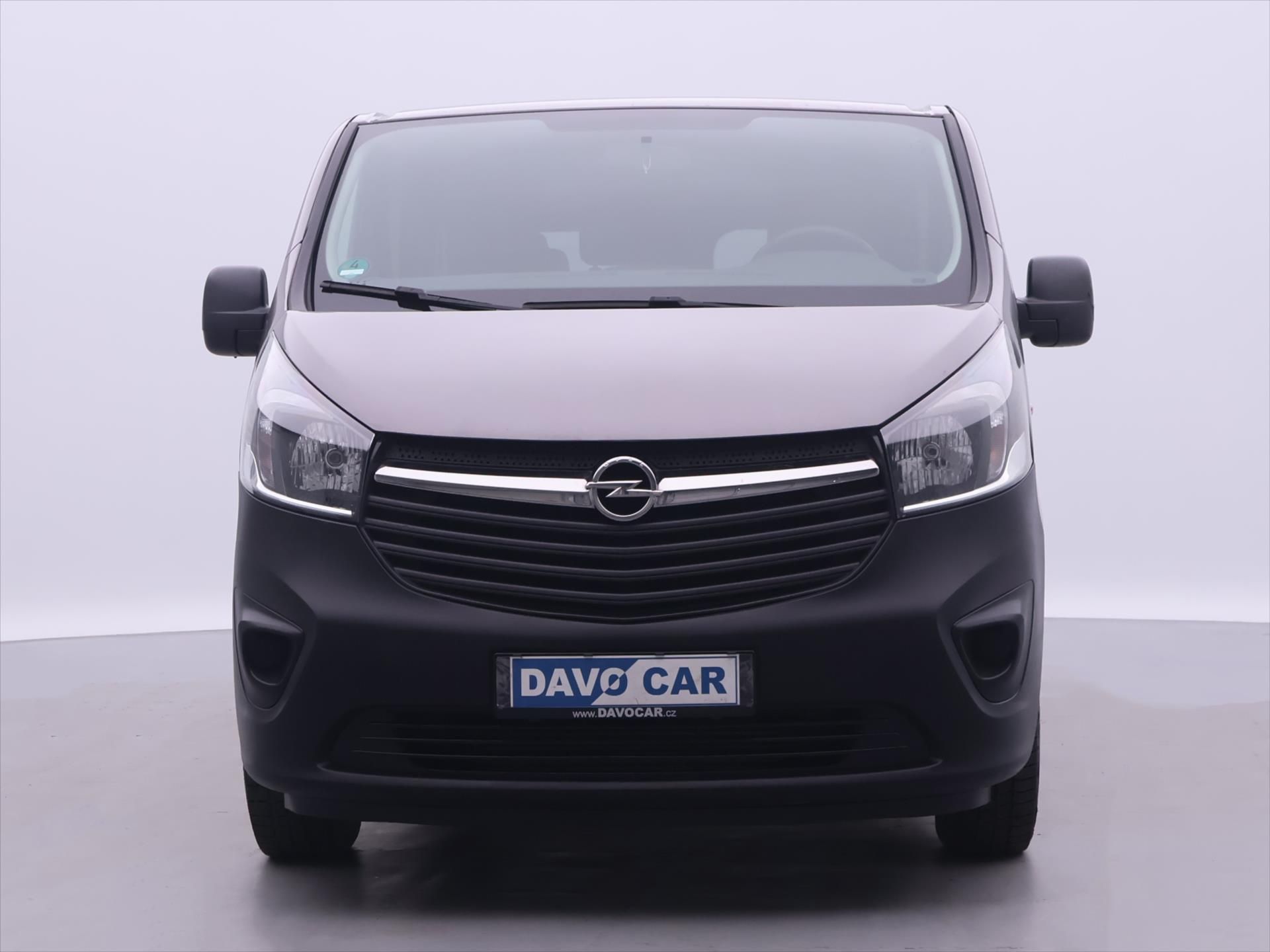 Opel Vivaro, 1,6 CDTI 92kW 9-Míst Klima - fotka 2