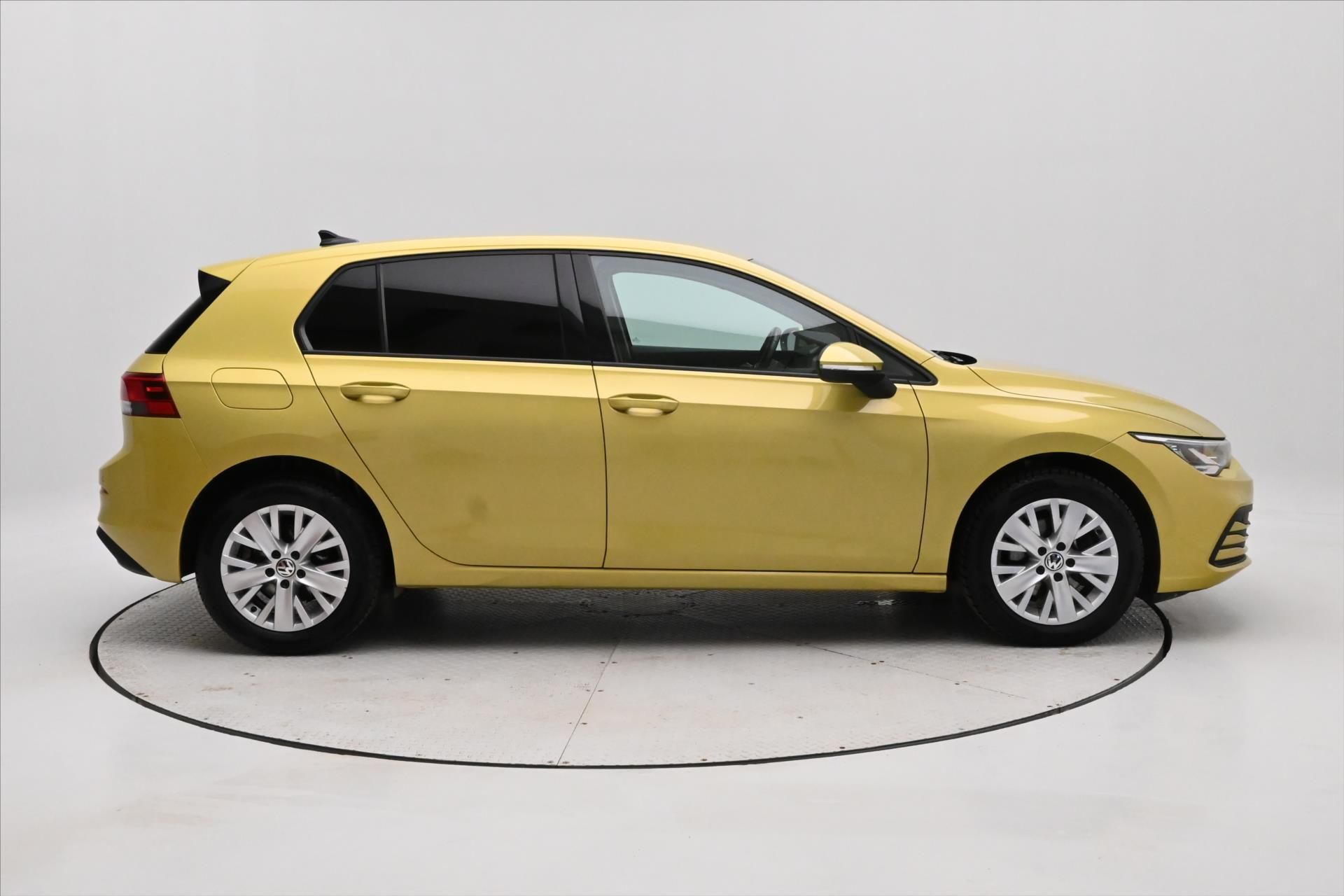 Volkswagen Golf, 1,0 TSI 81kW Life Záruka až 5 - fotka 4