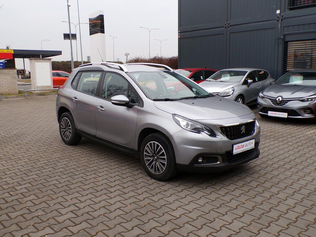 Peugeot 2008, Active 1.6 BlueHDI 88 kW - fotka 3