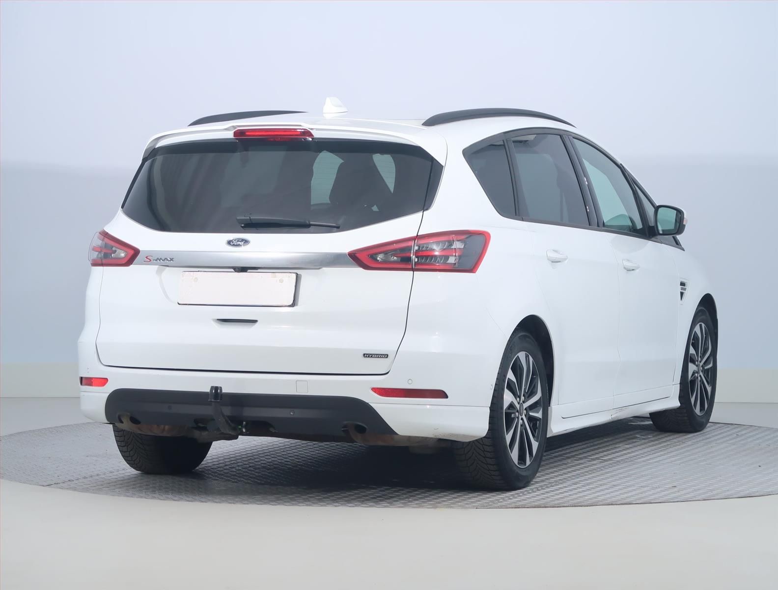 Ford S-MAX, Hybrid, Titanium, Automat - fotka 5
