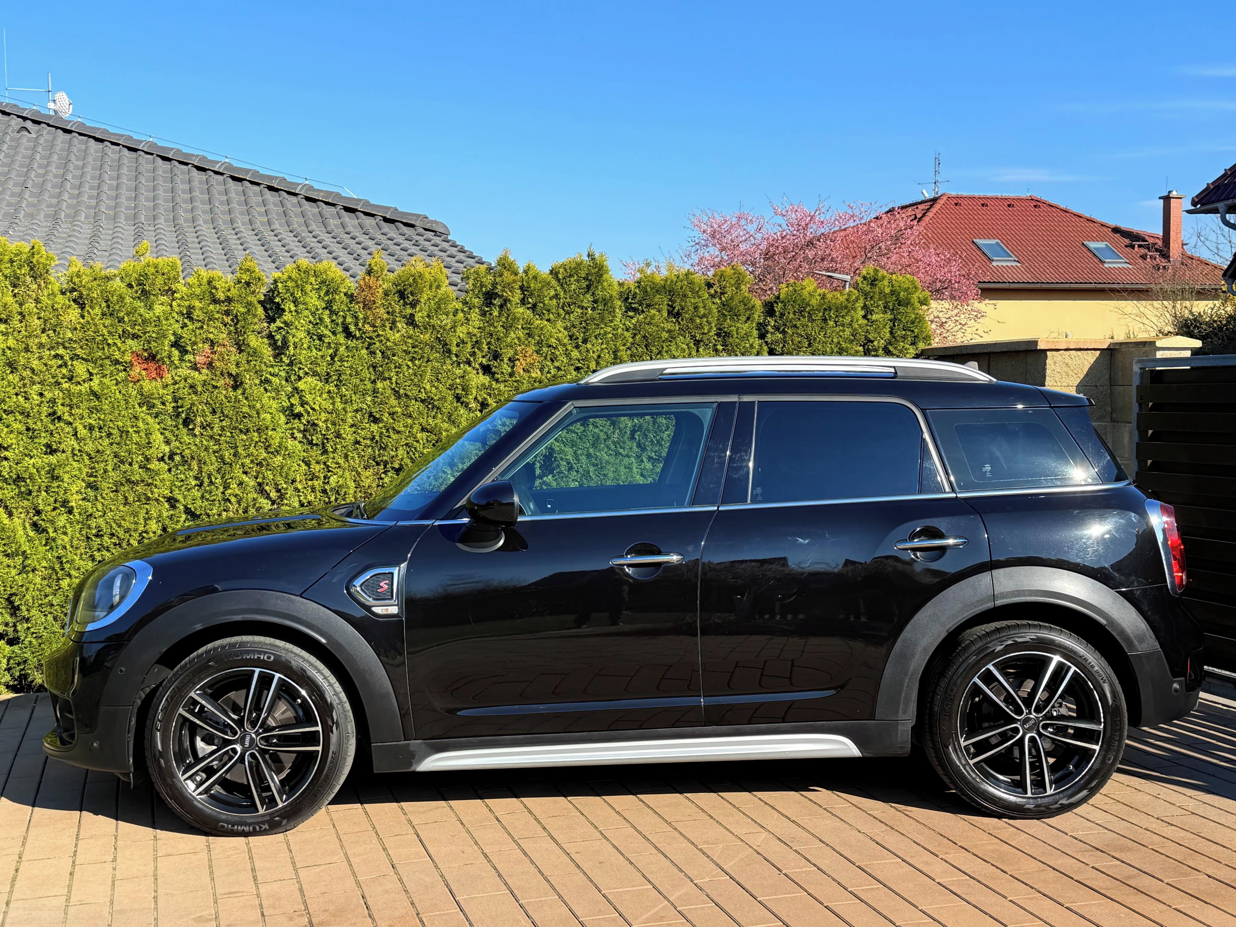 Mini Countryman, 2.0 SD 140kW SPORT Kůže Navi - fotka 2