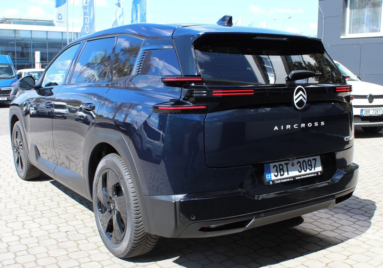 Citroën C5 Aircross, PLUS Hybrid 145k Automatic - fotka 3