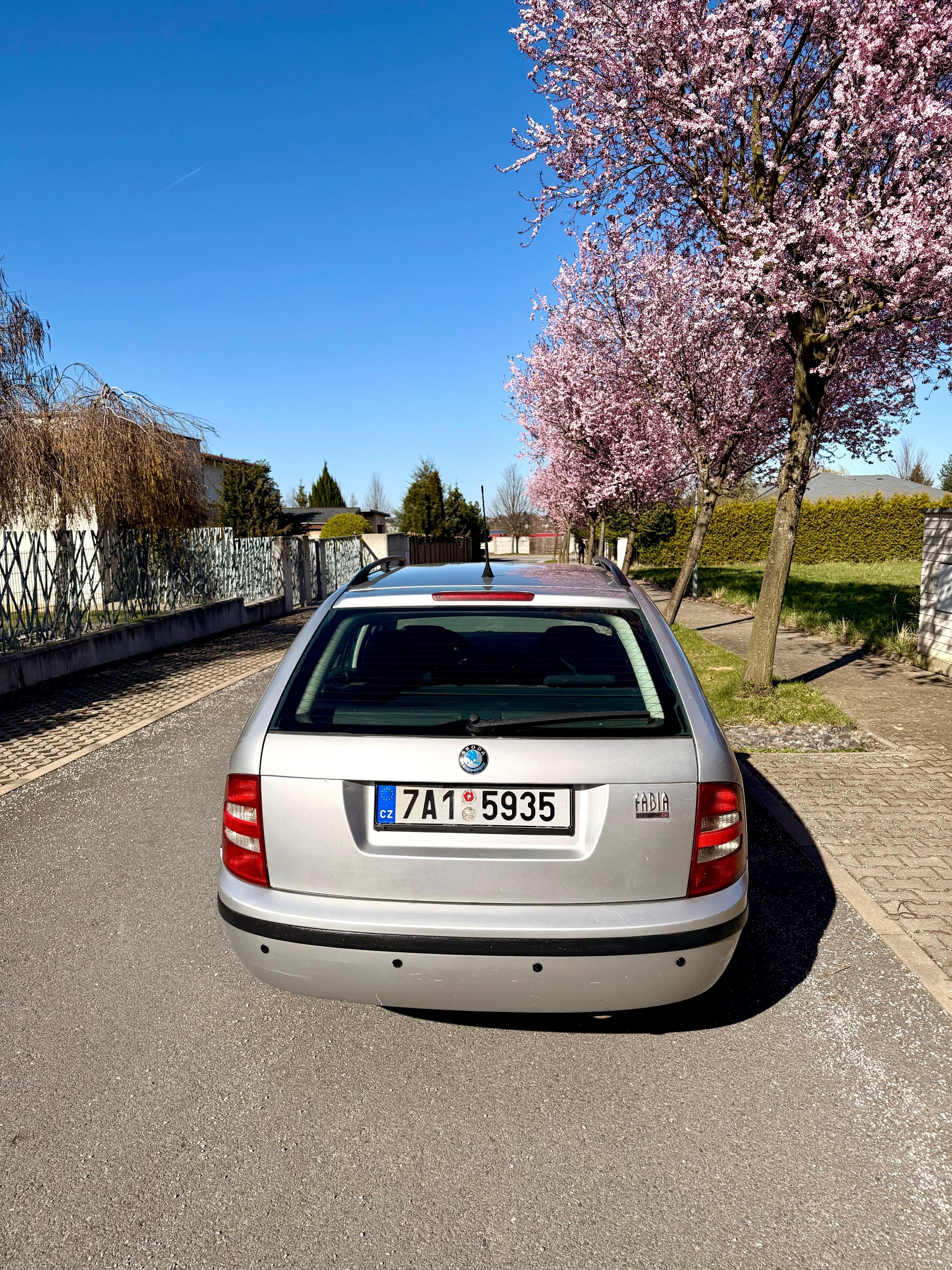 Škoda Fabia, 1.9 TDI, KLIMA - fotka 4