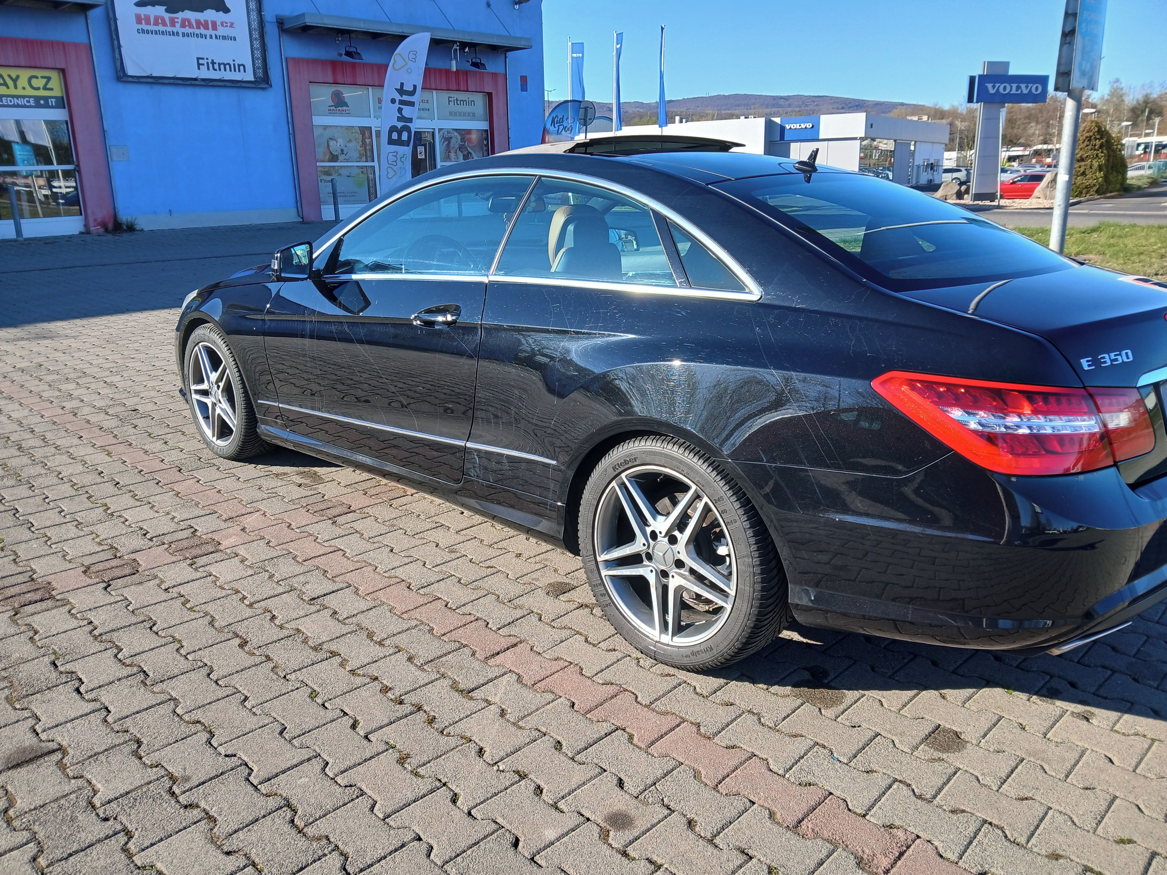 Mercedes-Benz Třídy E, E350CDI COUPE - fotka 3