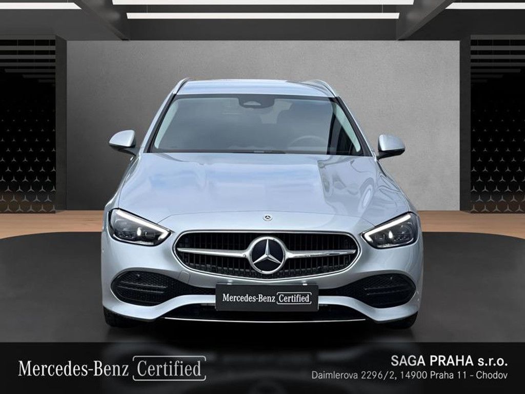 Mercedes-Benz Třídy C, C 220d 4MATIC kombi - fotka 2