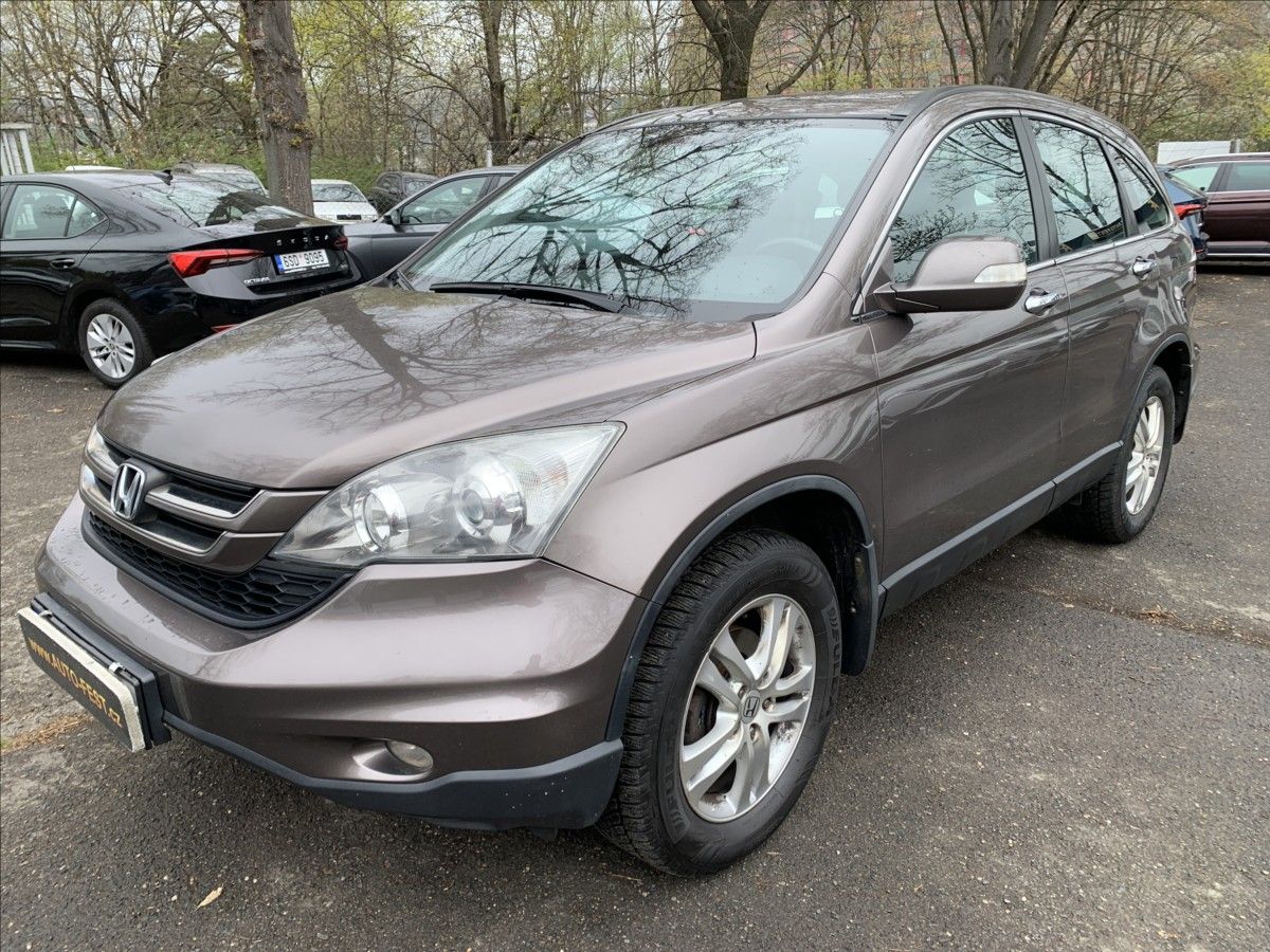 Honda CR-V, 2,2 i-DTEC 4x4 SERVISNÍ KNÍŽKA