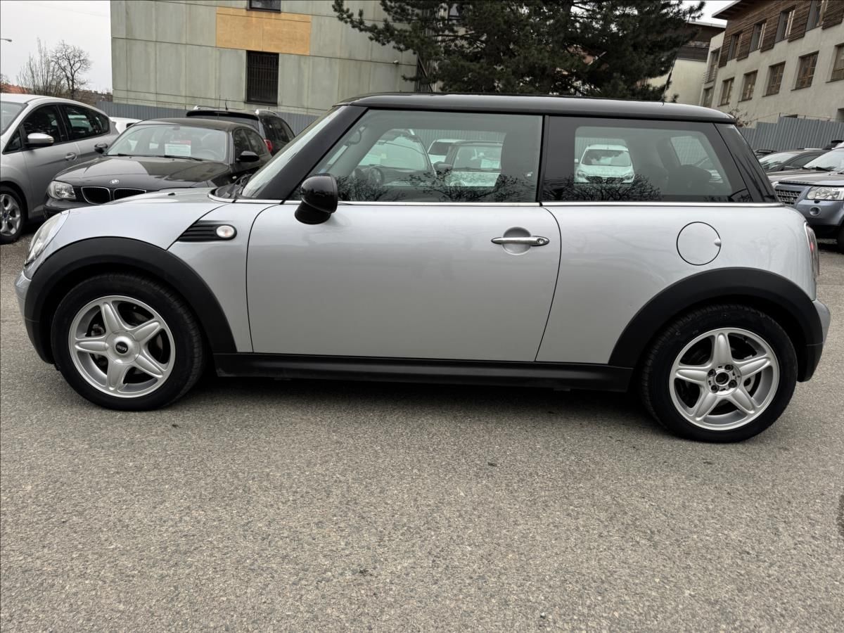 Mini Cooper, 1,6 BEZ KOROZE+JEDE PERFEKTNĚ - fotka 5
