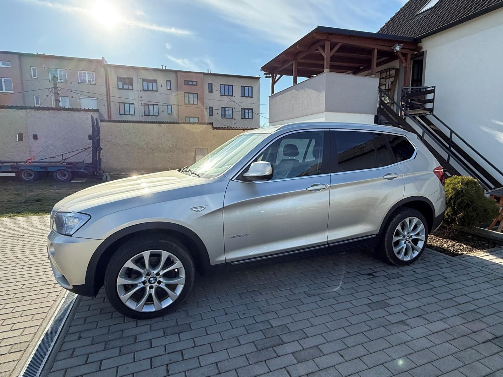 BMW X3, 4x4, Servisováno, STK 05/27 - fotka 3