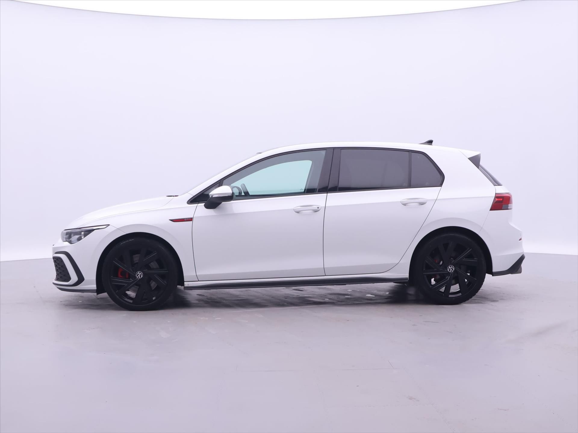 Volkswagen Golf, 2,0 TSI GTI 180kW Virtual DPH - fotka 4