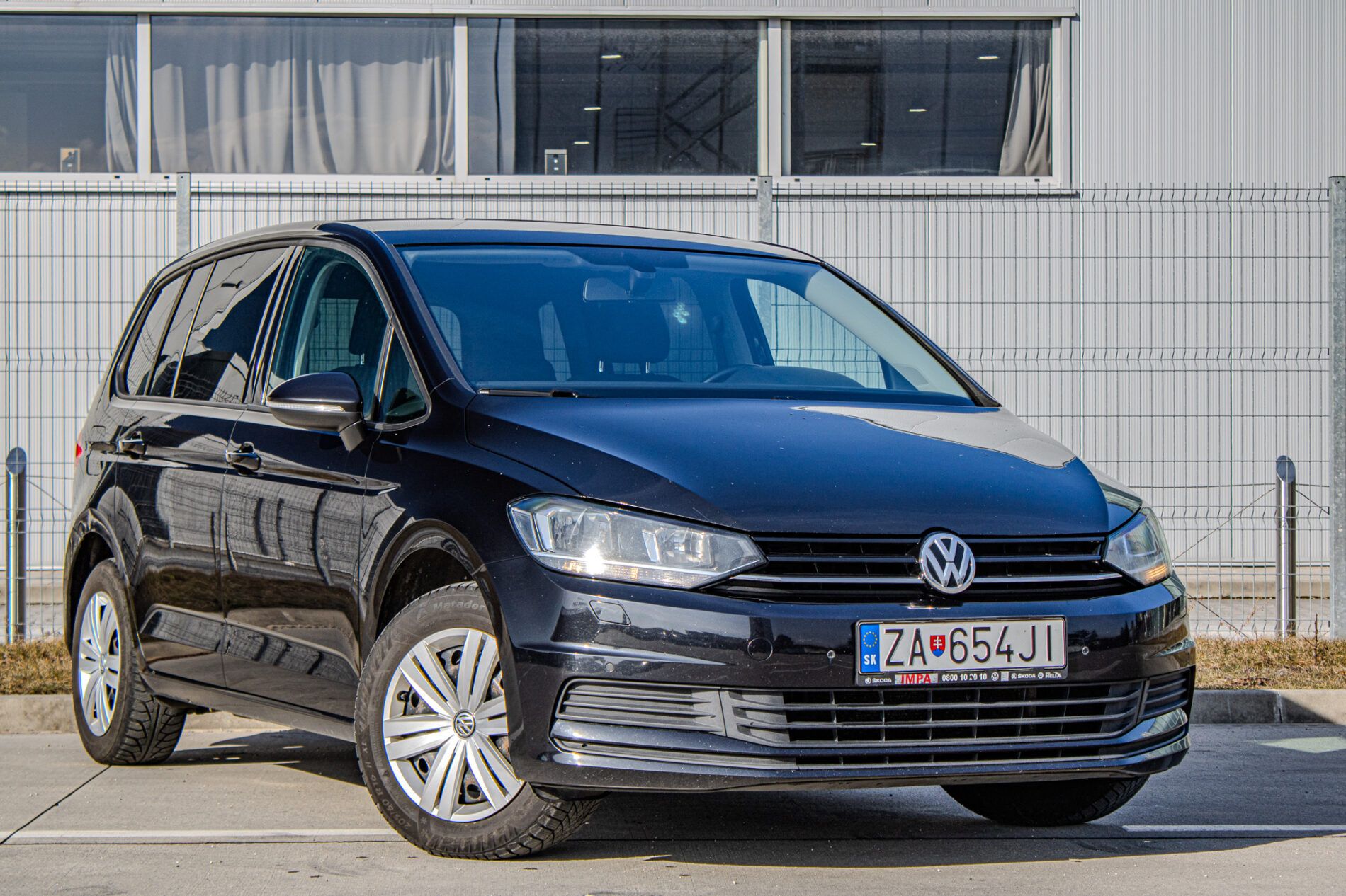 Volkswagen Touran - fotka 4