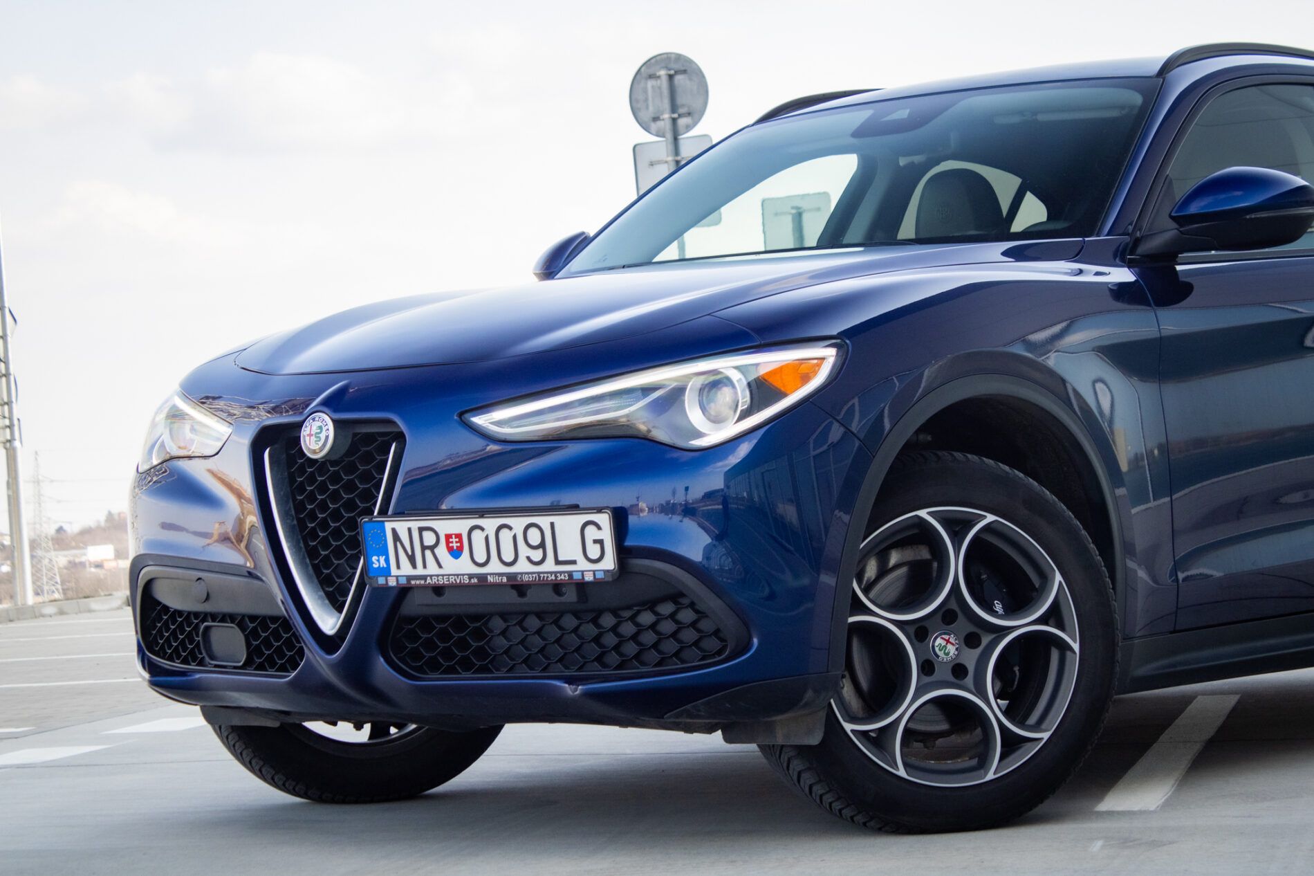 Alfa Romeo Stelvio - fotka 2