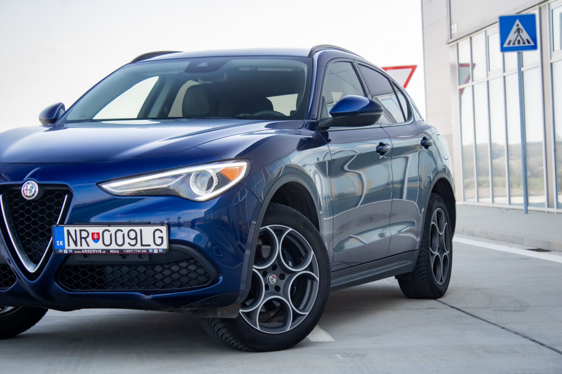 Alfa Romeo Stelvio - fotka 3