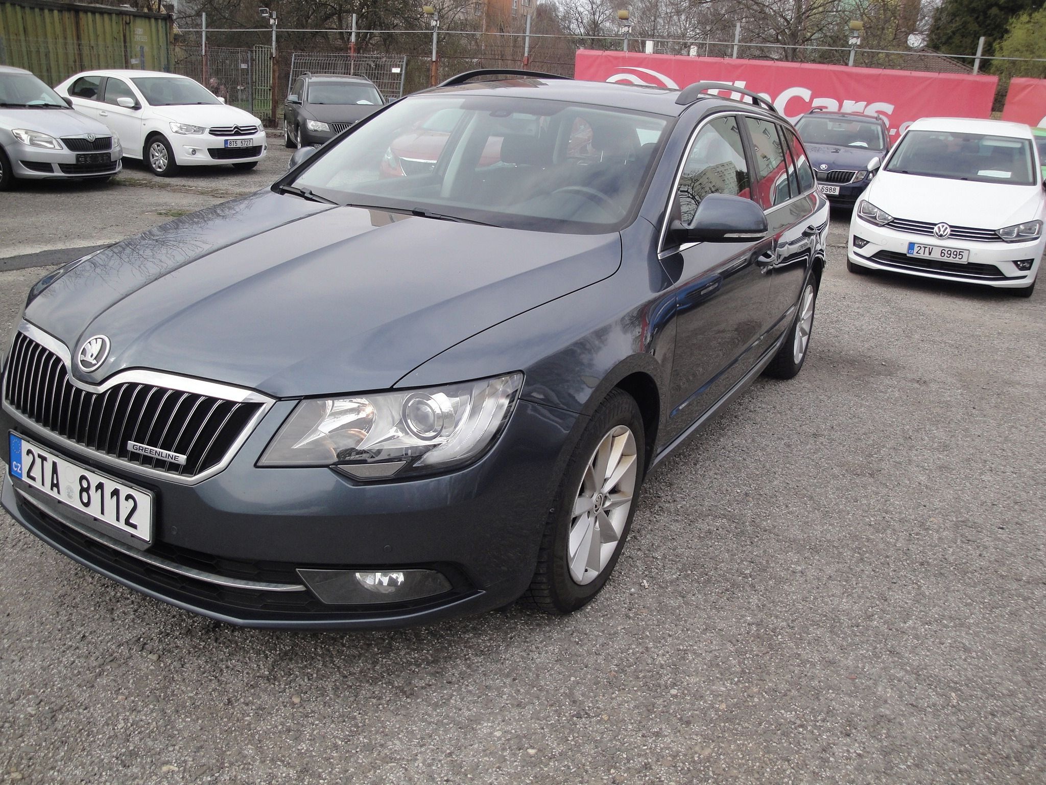 Škoda Superb, 1.6 TDI 77k Dig klima Panorama - fotka 2