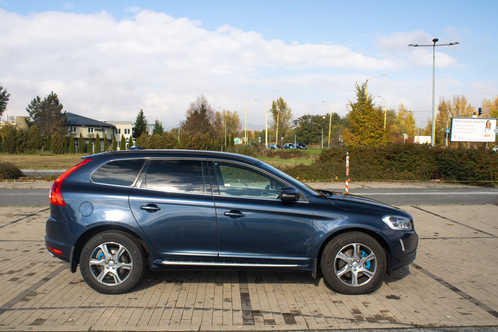 Volvo XC60 - fotka 6
