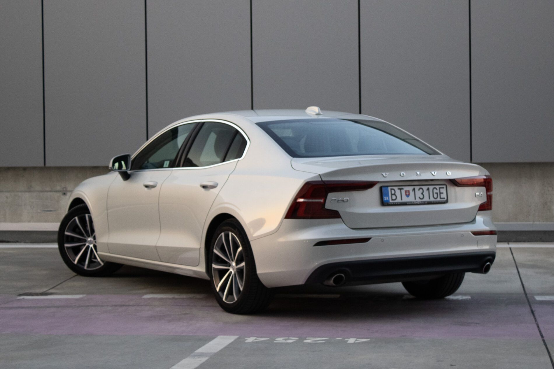 Volvo S60 - fotka 5