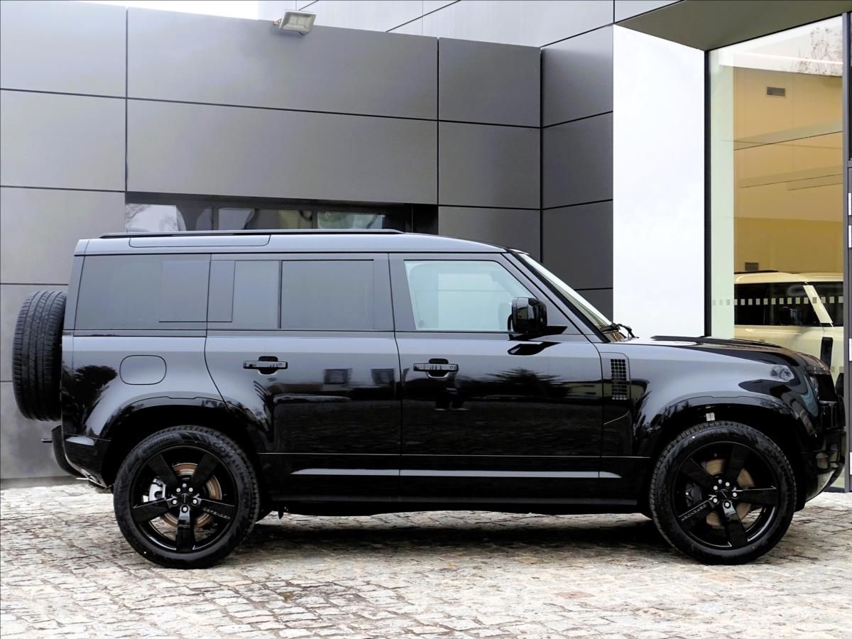Land Rover Defender, 110 D250 X-DYNAMIC SE - fotka 6