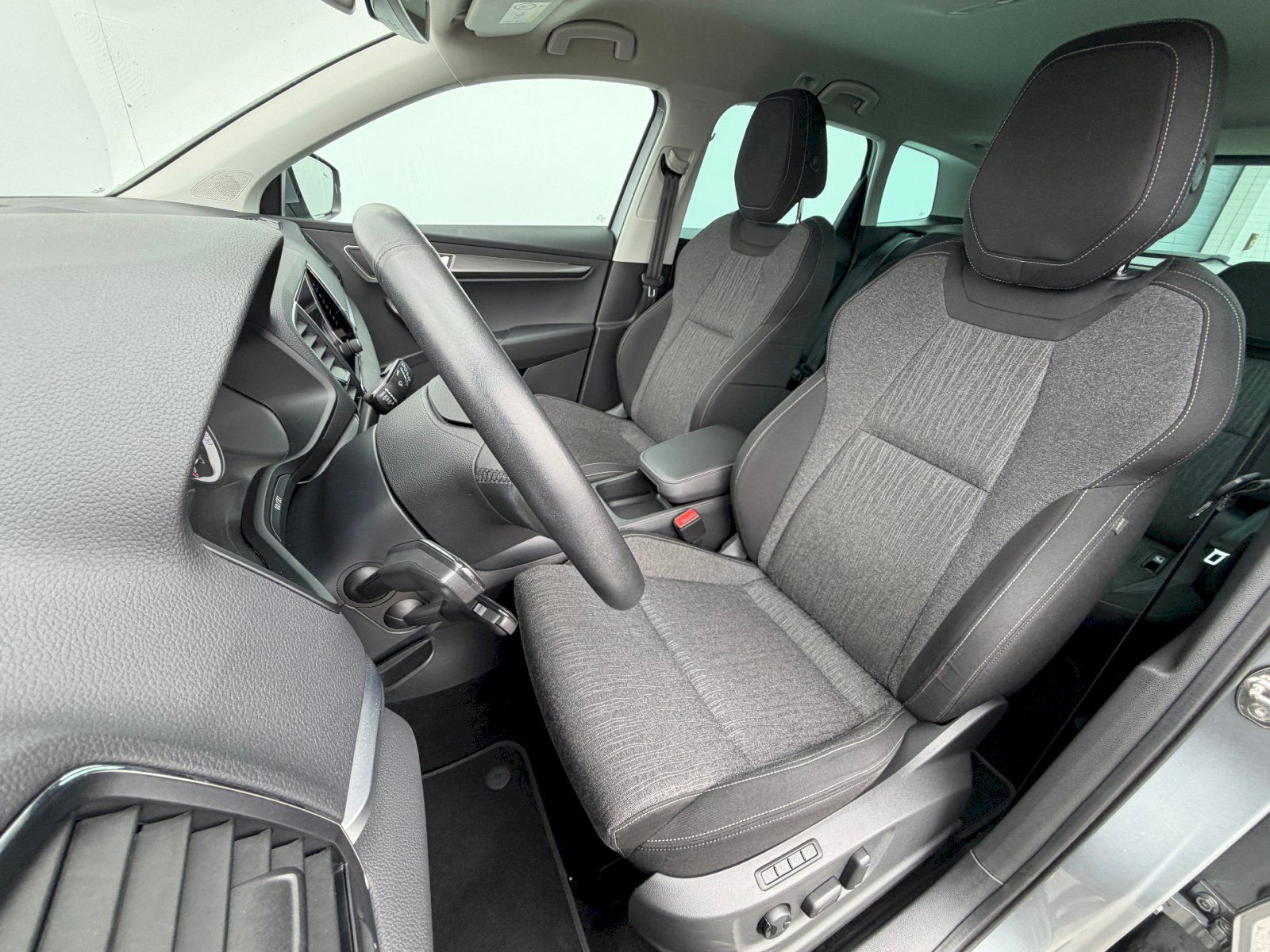 Škoda Karoq, 2.0 TDI 110kW 4x4 Style ACC Si - fotka 6