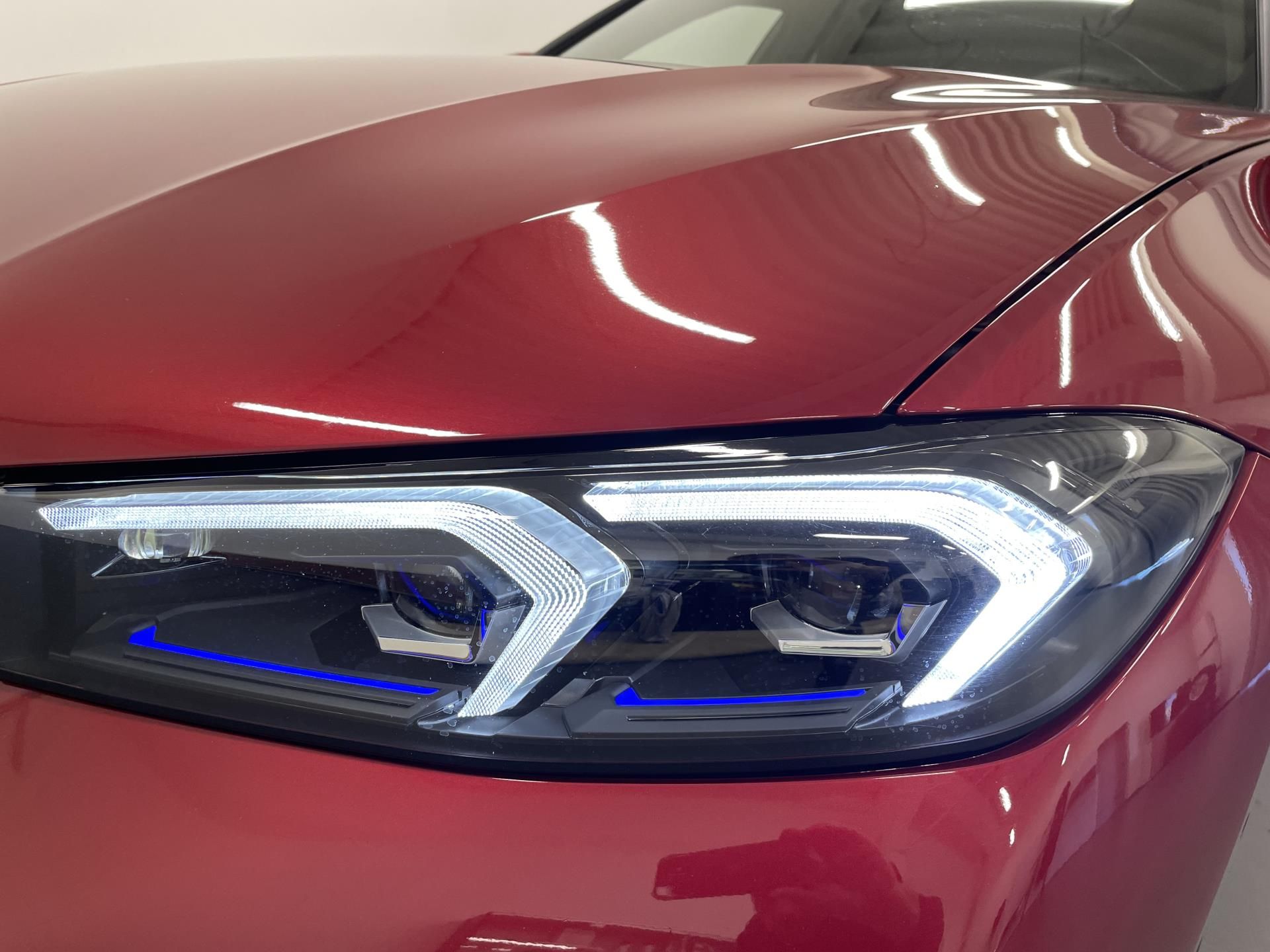 BMW Řada 3, 330e xDrive Touring M PRO - fotka 5