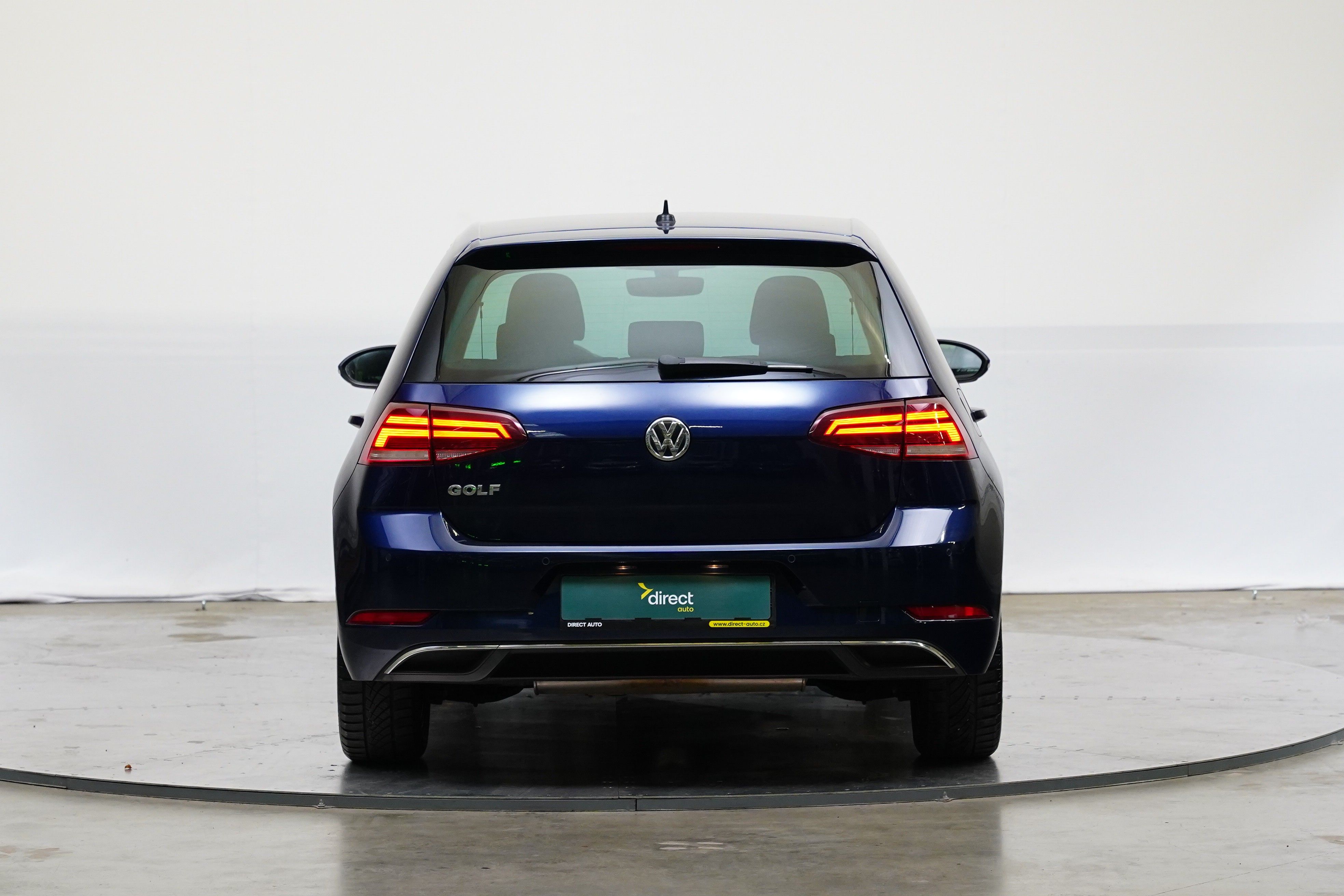Volkswagen Golf, 1.0 TSI 81 kW Sound - fotka 6