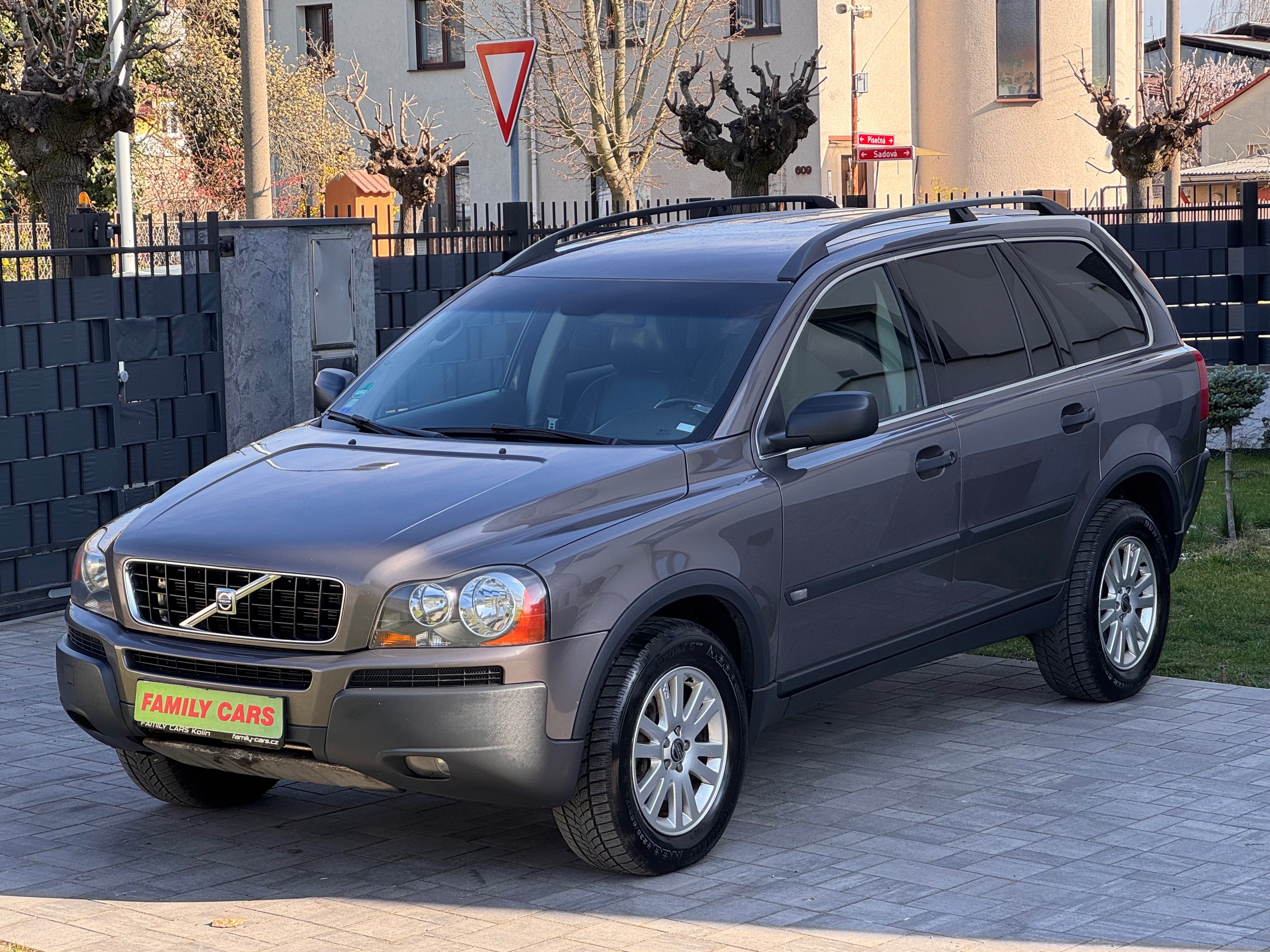 Volvo XC90, 2.4,1.MAJITEL,SERVIS.KN,7MÍST