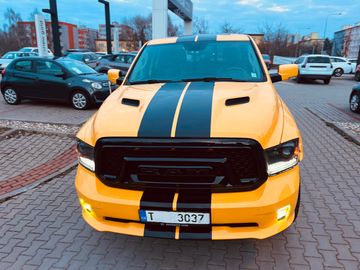 Dodge ram 5.7 HEMI 4x4 LIMITKA